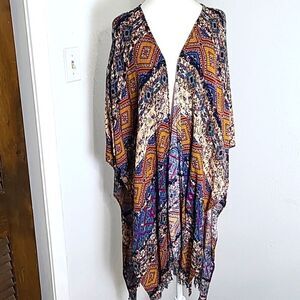 Umgee Colorful Print Long Kimono Wrap with Fringe Around the Bottom, Size M/L